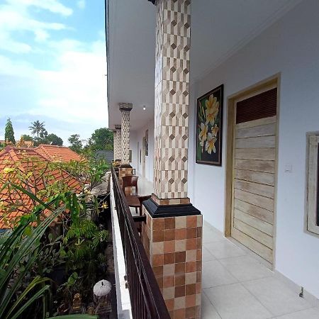 Roy Guest House Canggu Exteriör bild