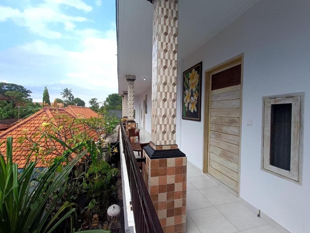 Roy Guest House Canggu Exteriör bild